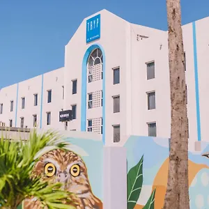 brickell-bay-beach-club-aruba.comcaribbean.com/